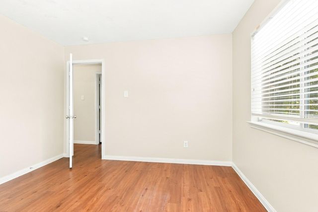 15426 Bammel Oaks Court, Houston, TX 77014