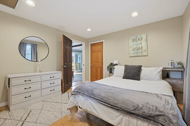 41 Myrtle St, Rockland, MA 02370