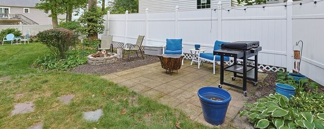 41 Myrtle St, Rockland, MA 02370