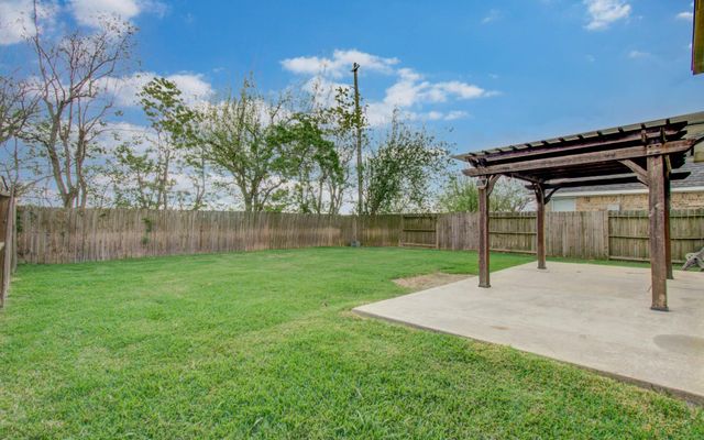 11003 Mossy Hollow Lane, Houston, TX 77075