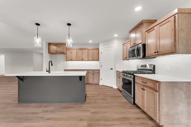 188 Highland Drive, Nixa, MO 65714