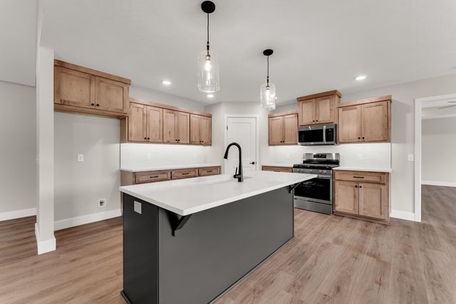188 Highland Drive, Nixa, MO 65714