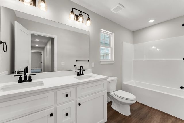 188 Highland Drive, Nixa, MO 65714
