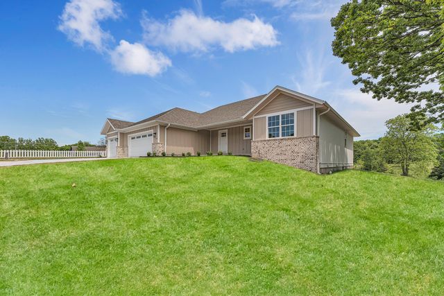 188 Highland Drive, Nixa, MO 65714