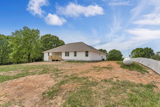 188 Highland Drive, Nixa, MO 65714