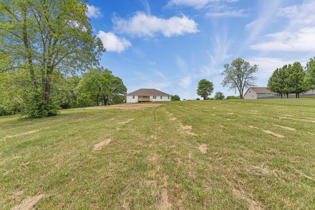 188 Highland Drive, Nixa, MO 65714
