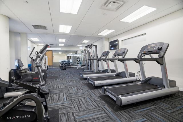 8161 33rd Avenue S 1401, Bloomington, MN 55425