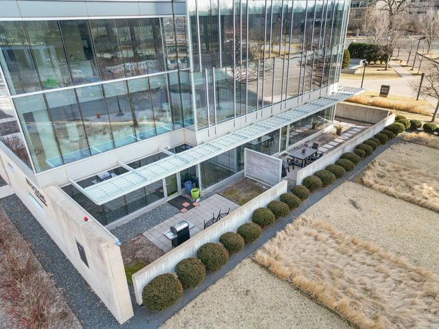 8161 33rd Avenue S 1401, Bloomington, MN 55425