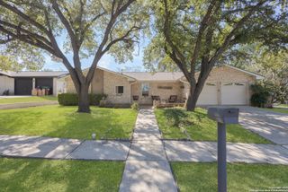 6114 Forest Wood, San Antonio, TX 78240