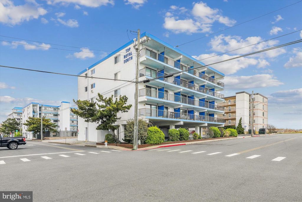 6 126TH ST #204S, Ocean City, MD 21842