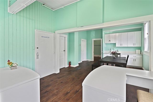 961 W Holt, Ontario, CA 91762