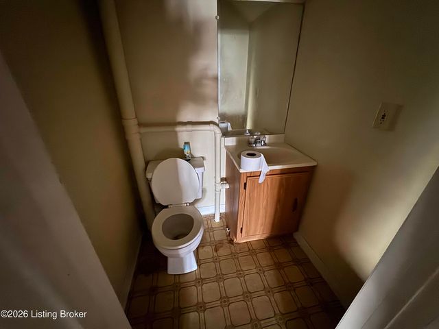 1826 W Lee St, Louisville, KY 40210