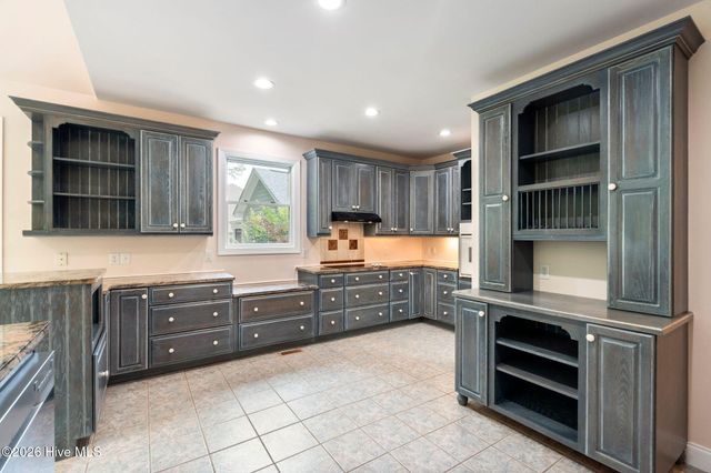 86 Plantation Passage Drive SE, Bolivia, NC 28422