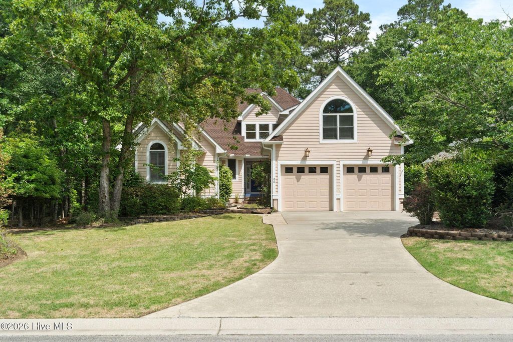 86 Plantation Passage Drive SE, Bolivia, NC 28422