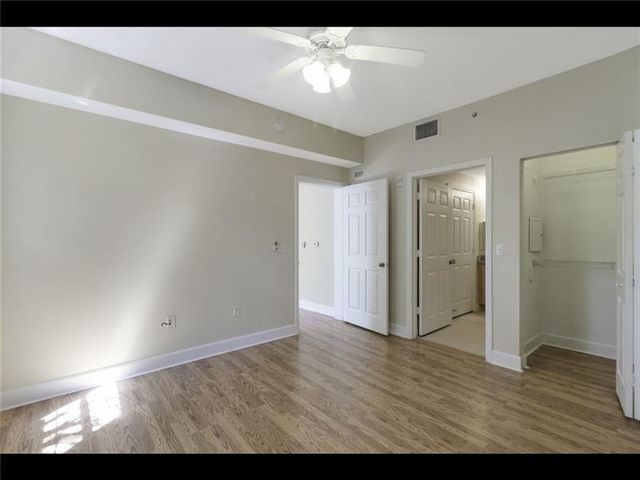 533 NE 3rd Avenue 423, Fort Lauderdale, FL 33301