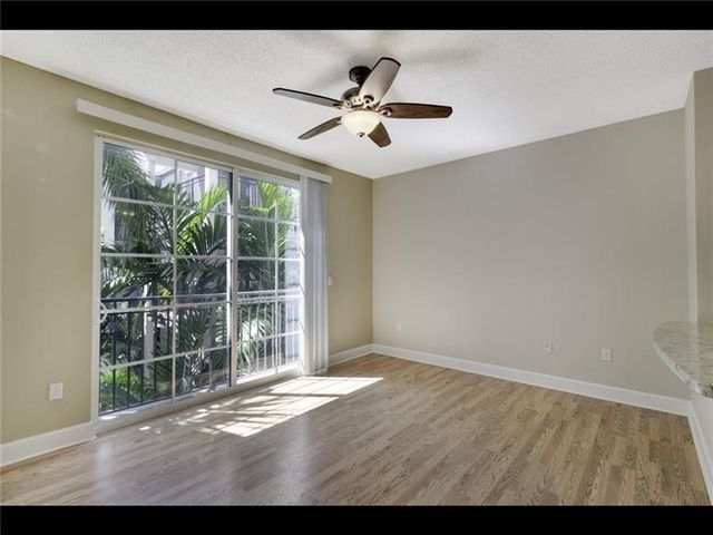 533 NE 3rd Avenue 423, Fort Lauderdale, FL 33301