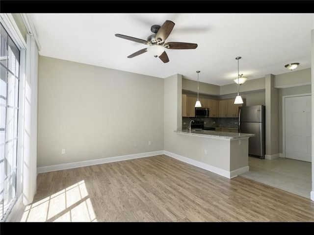 533 NE 3rd Avenue 423, Fort Lauderdale, FL 33301