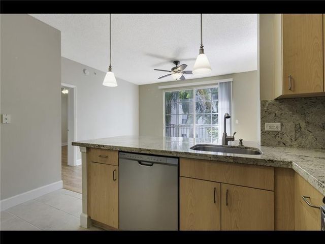 533 NE 3rd Avenue 423, Fort Lauderdale, FL 33301