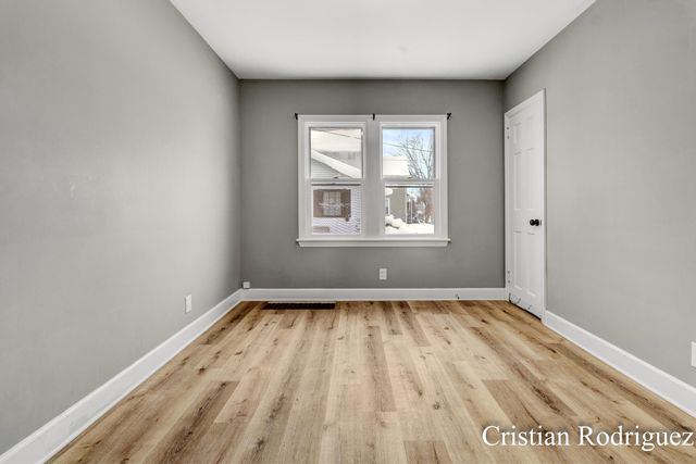 1118 Dunham Street SE, Grand Rapids, MI 49506