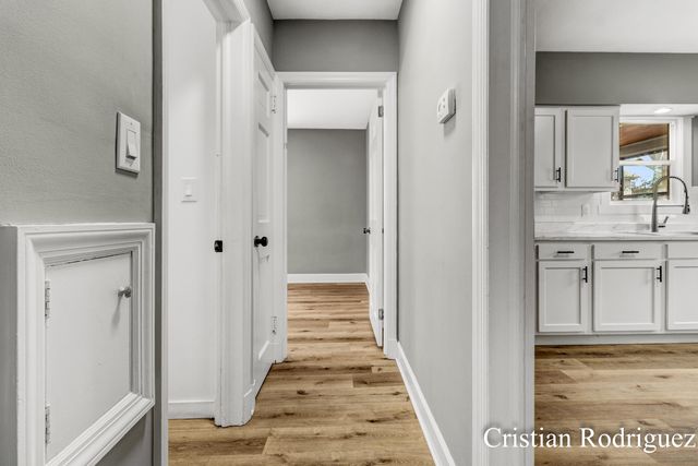 1118 Dunham Street SE, Grand Rapids, MI 49506