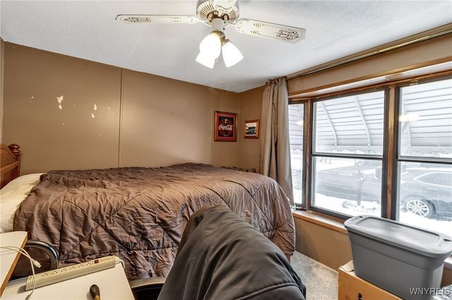 38 Harmony Lane, Cheektowaga, NY 14225