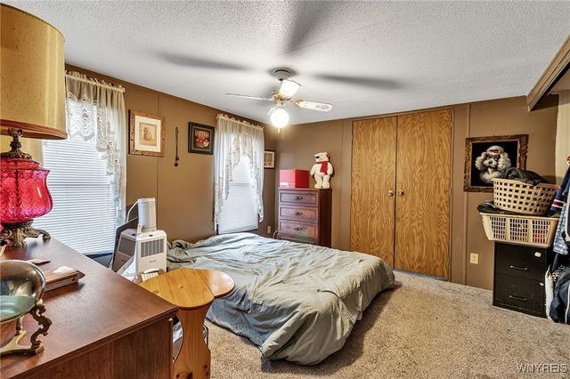 38 Harmony Lane, Cheektowaga, NY 14225