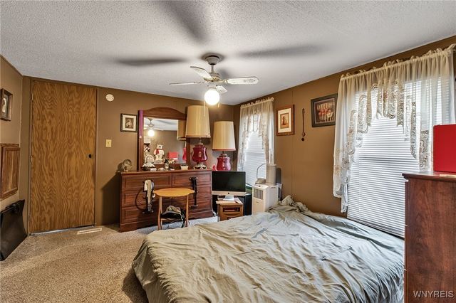 38 Harmony Lane, Cheektowaga, NY 14225