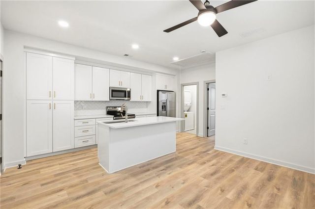 122 Hilltop Drive SW A, Atlanta, GA 30315