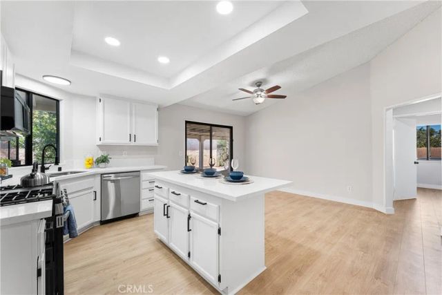 3515 E Avenue R12, Palmdale, CA 93550