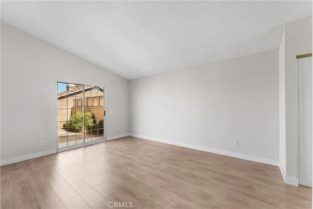 3515 E Avenue R12, Palmdale, CA 93550