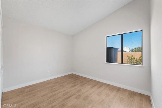 3515 E Avenue R12, Palmdale, CA 93550