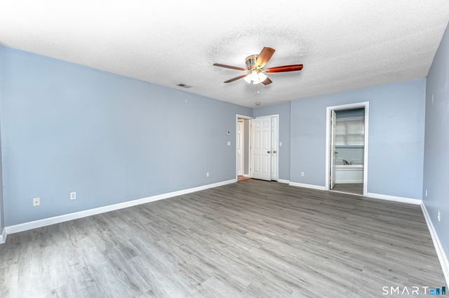 20 Gaylord Mountain Road, Hamden, CT 06518