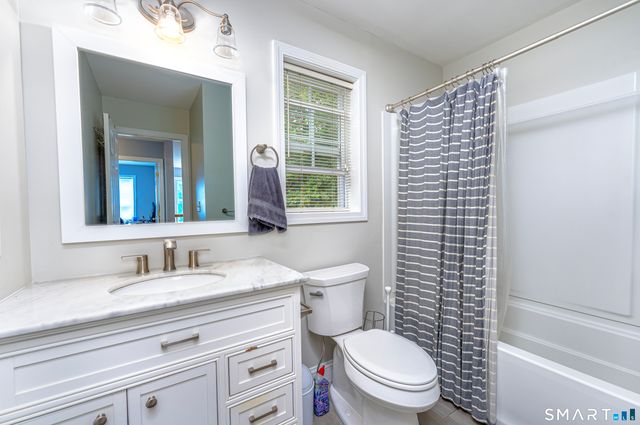 20 Gaylord Mountain Road, Hamden, CT 06518