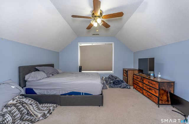 20 Gaylord Mountain Road, Hamden, CT 06518