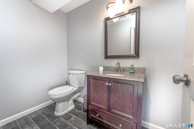 20 Gaylord Mountain Road, Hamden, CT 06518