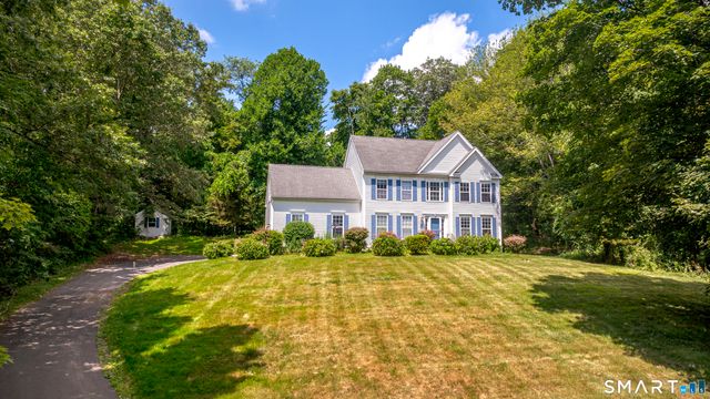 20 Gaylord Mountain Road, Hamden, CT 06518