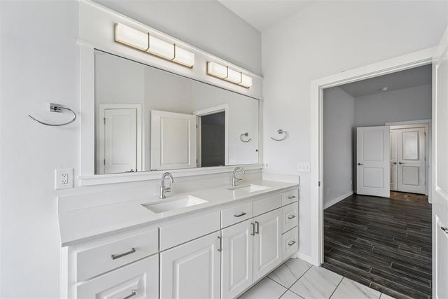 15920 Capri Lane, Edmond, OK 73013