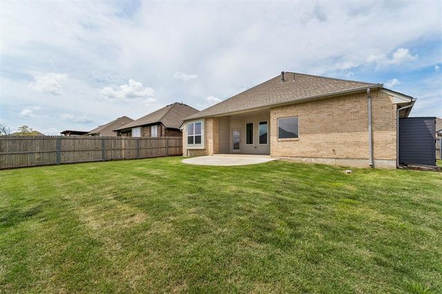 15920 Capri Lane, Edmond, OK 73013