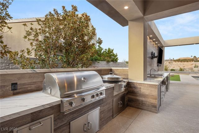 1376 Opal Valley Street, Henderson, NV 89052