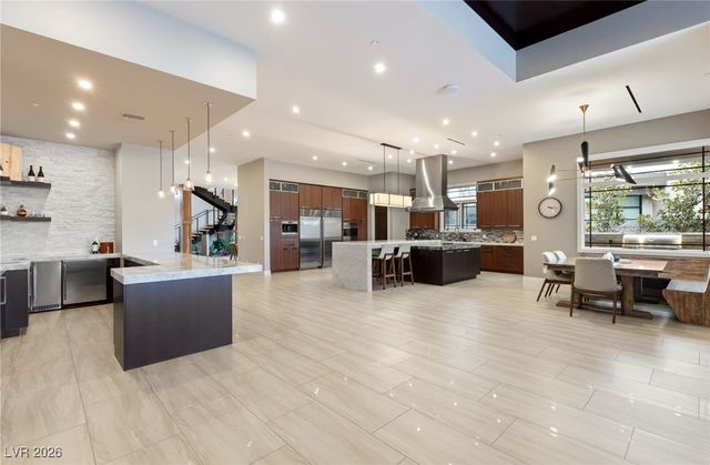 1376 Opal Valley Street, Henderson, NV 89052