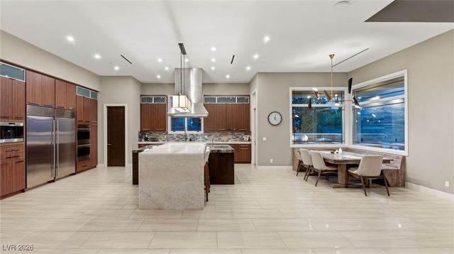 1376 Opal Valley Street, Henderson, NV 89052