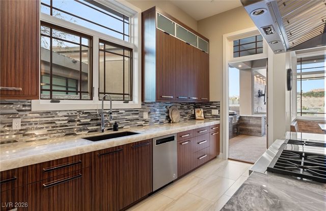 1376 Opal Valley Street, Henderson, NV 89052