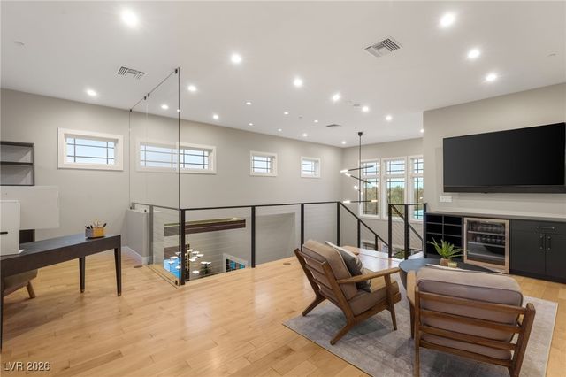 1376 Opal Valley Street, Henderson, NV 89052