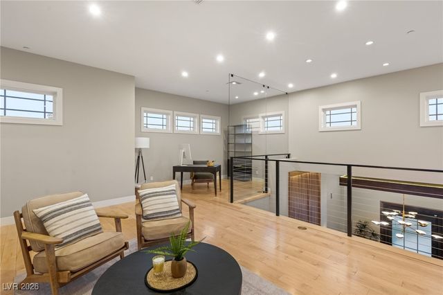 1376 Opal Valley Street, Henderson, NV 89052