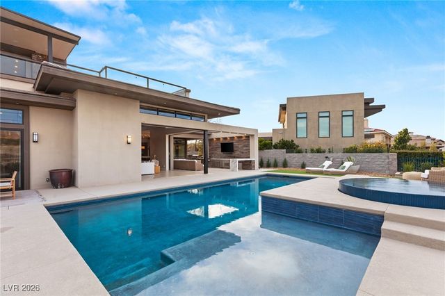 1376 Opal Valley Street, Henderson, NV 89052