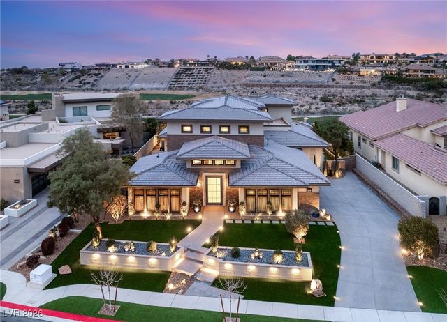 1376 Opal Valley Street, Henderson, NV 89052