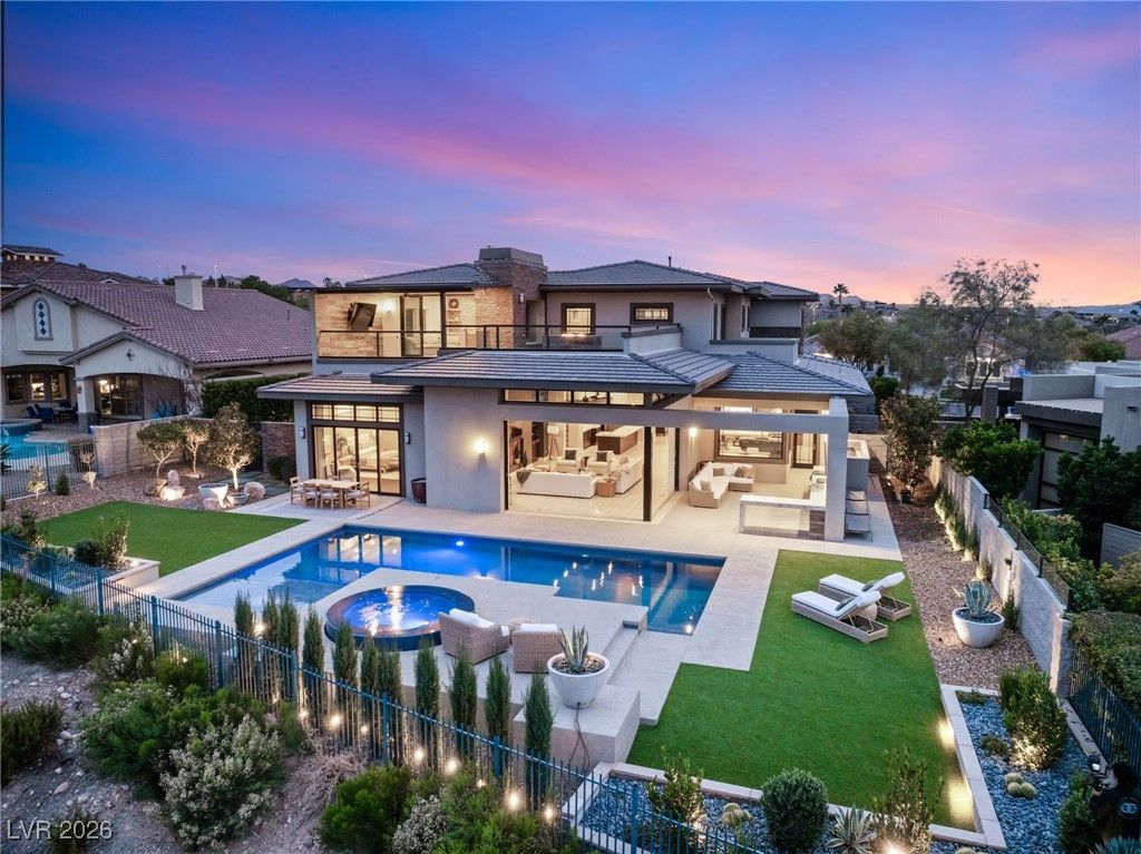 1376 Opal Valley Street, Henderson, NV 89052