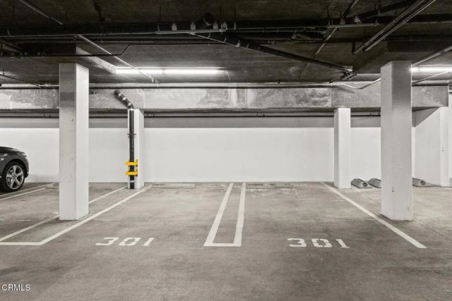 257 S Hudson Avenue 301, Pasadena, CA 91101