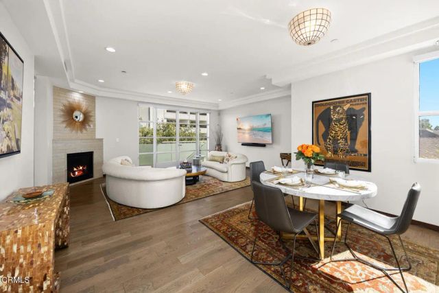 257 S Hudson Avenue 301, Pasadena, CA 91101