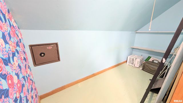 323 W HILDA Court, Chillicothe, IL 61523